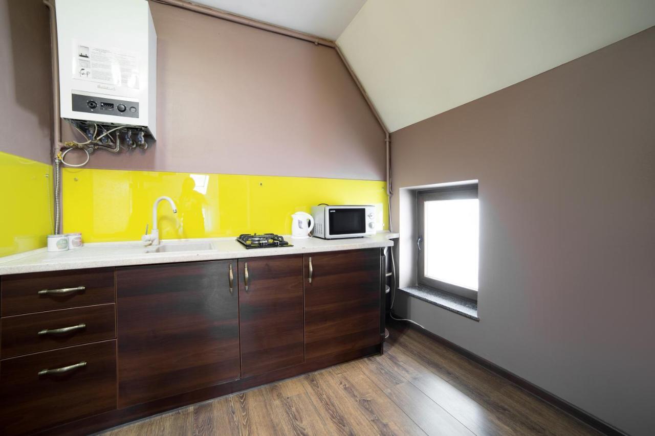 Apartments On Mitny Square Лвив Екстериор снимка